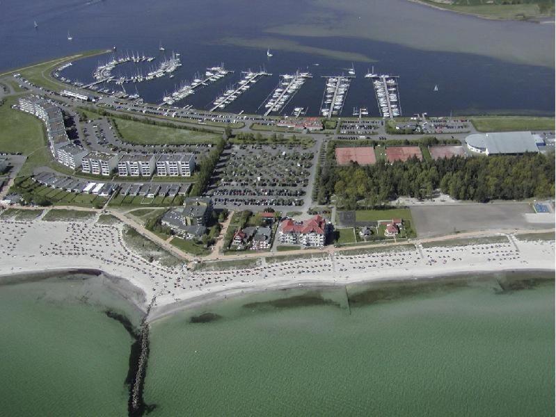 Sonnenschein Apartment Burgtiefe auf Fehmarn Luaran gambar